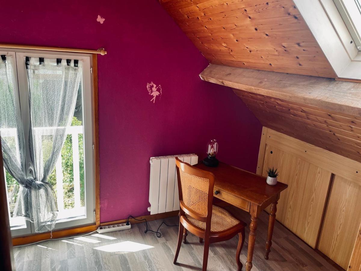Gite Nadege A L Ombre D'Une Tour Tournebu Buitenkant foto
